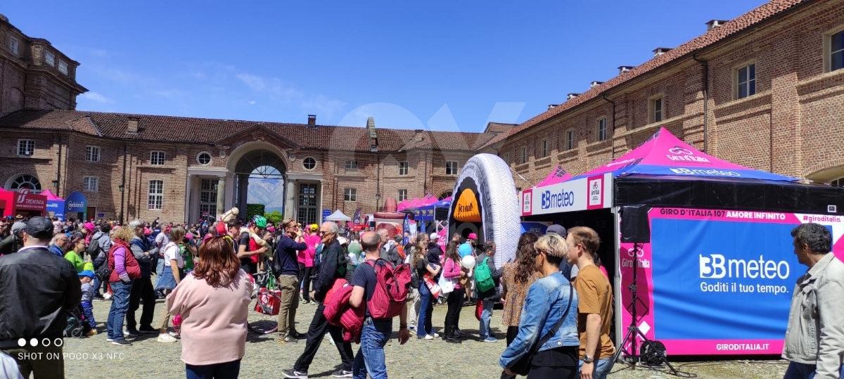 GIRO D'ITALIA A VENARIA - Riviviamo le emozioni della «Grande Partenza» - TUTTE LE FOTO