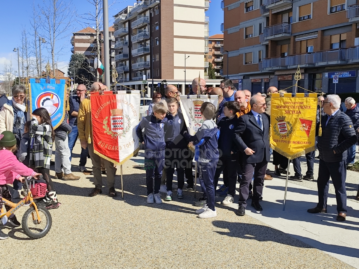 BORGARO - Nella «sua» via Lanzo, ecco piazza Vincenzo Barrea - FOTO E VIDEO