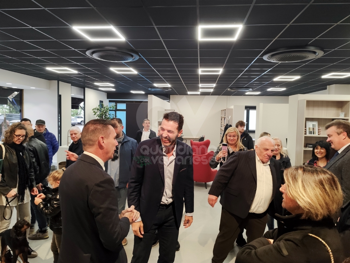 VENARIA - Il campione della Juventus e della Nazionale Gigi Buffon in cittá per l'inaugurazione di una azienda - FOTO