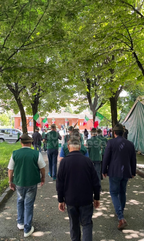 VENARIA - Buon compleanno Alpini: 98 anni per le «Penne Nere» venariesi - FOTO