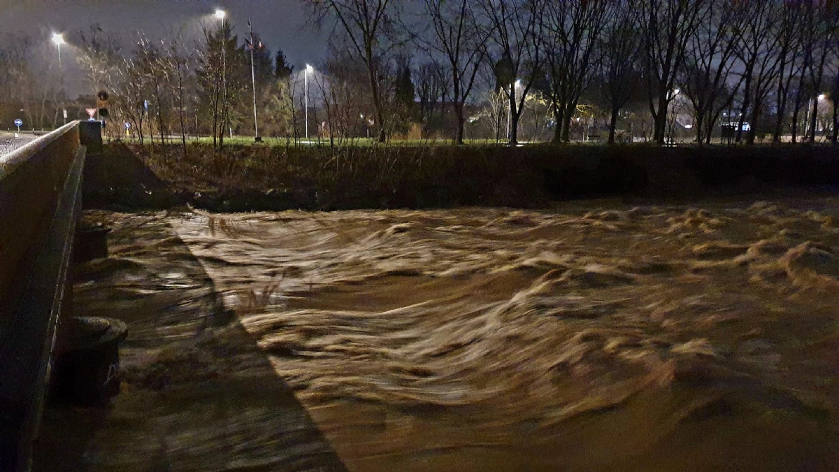 VENARIA - Maltempo: in attesa delle nuove perturbazioni, il Ceronda torna sotto pre soglia - FOTO