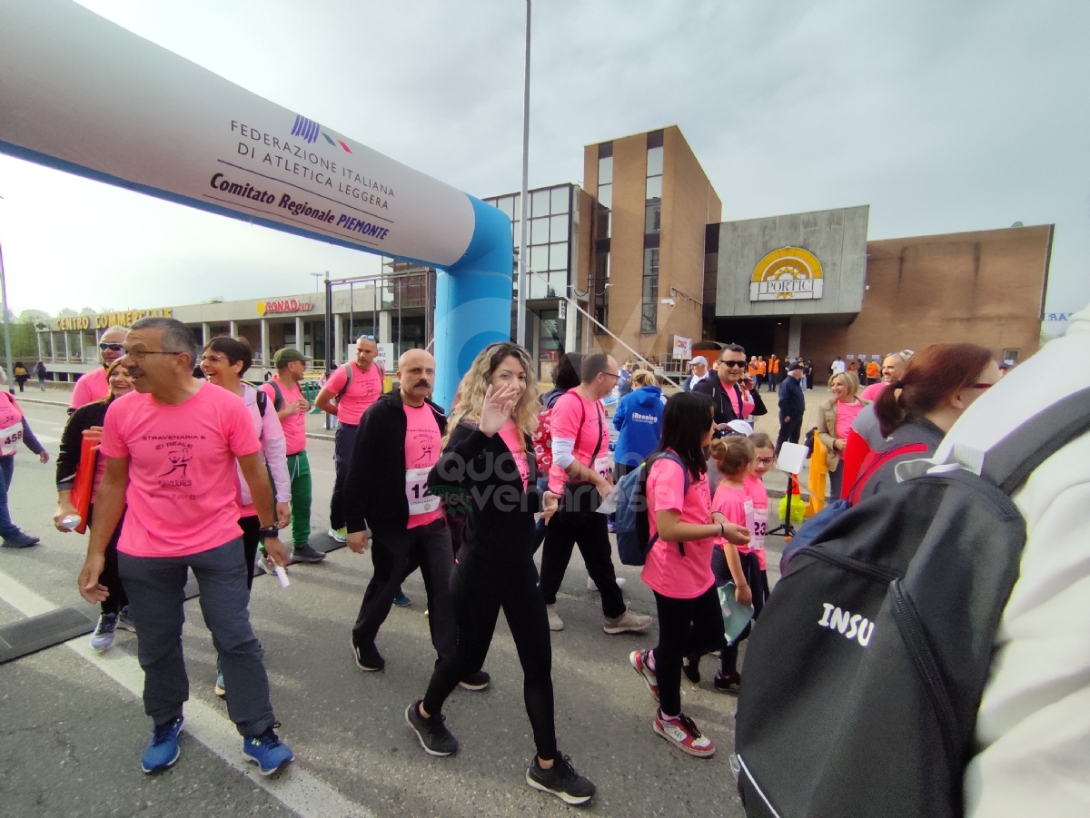 VENARIA - Atletica protagonista con la «StraVenaria»: 1.200 partecipanti - FOTO E VIDEO