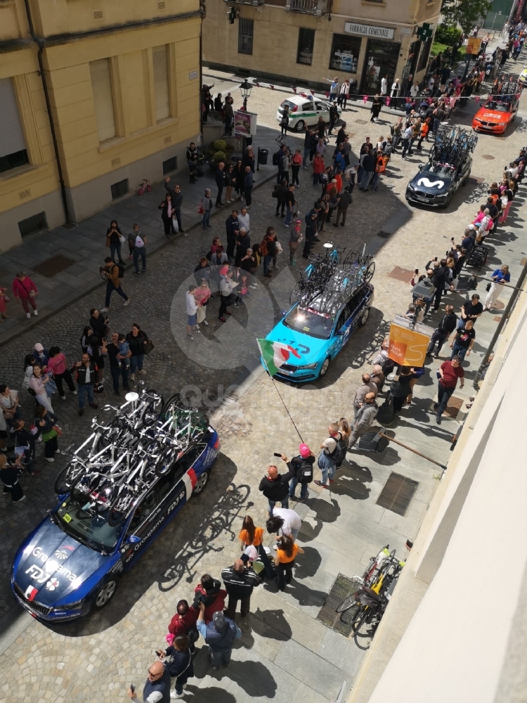 GIRO D'ITALIA A VENARIA - Riviviamo le emozioni della «Grande Partenza» - TUTTE LE FOTO