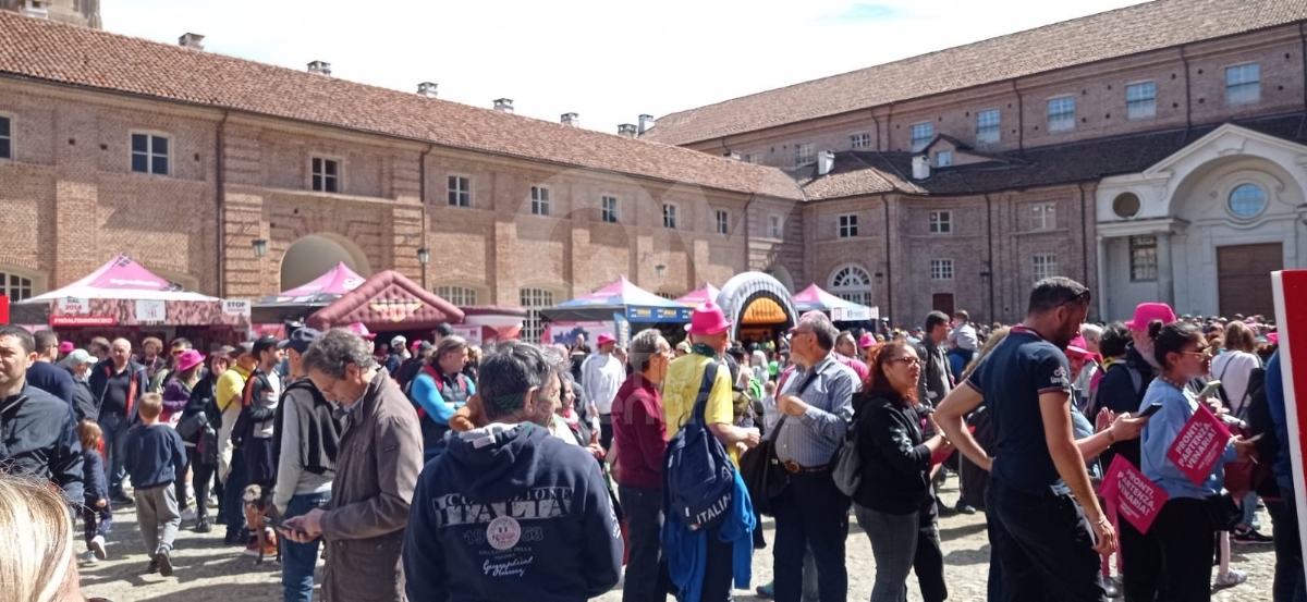 GIRO D'ITALIA A VENARIA - Riviviamo le emozioni della «Grande Partenza» - TUTTE LE FOTO