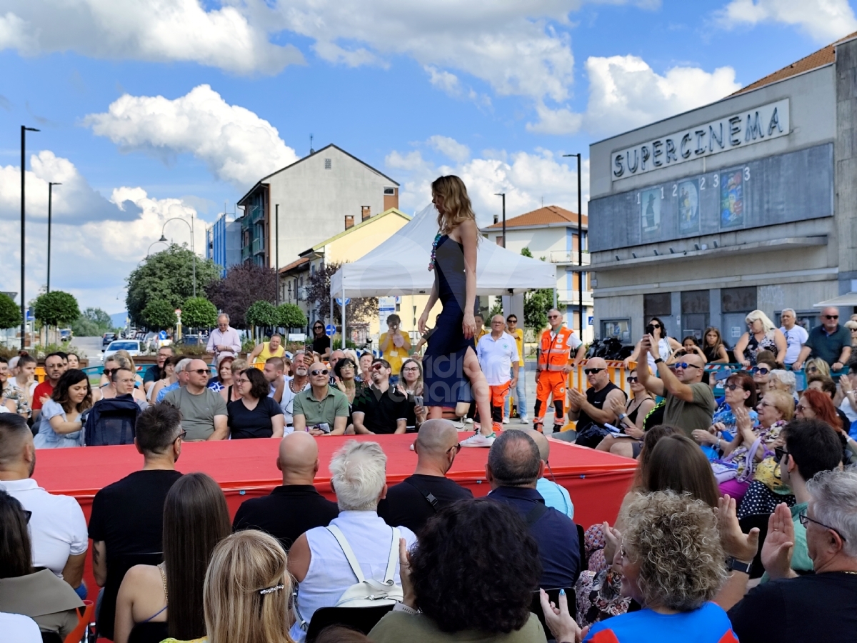 VENARIA - Moda, inclusione e solidarietà: il successo della sfilata in favore del Regina Margherita - FOTO