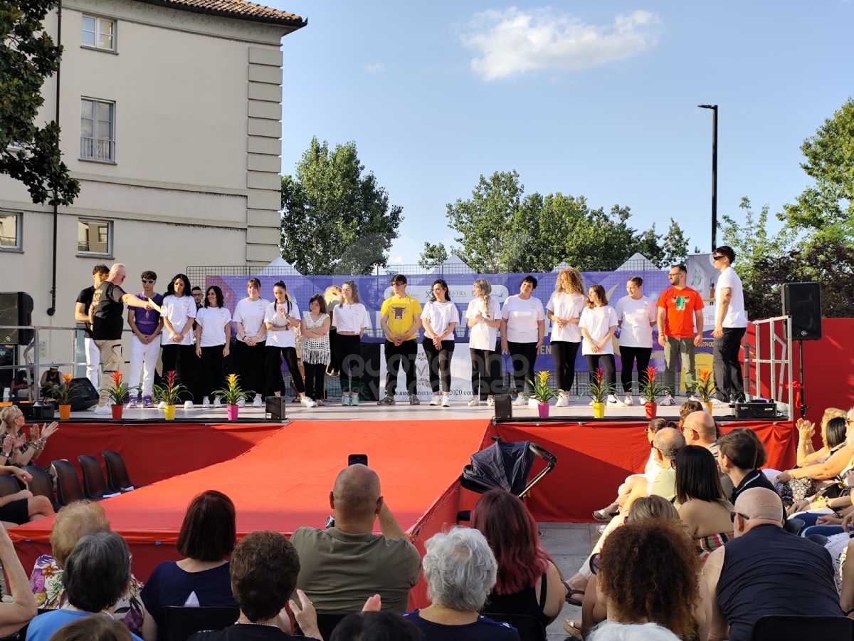 VENARIA - Moda, inclusione e solidarietà: il successo della sfilata in favore del Regina Margherita - FOTO