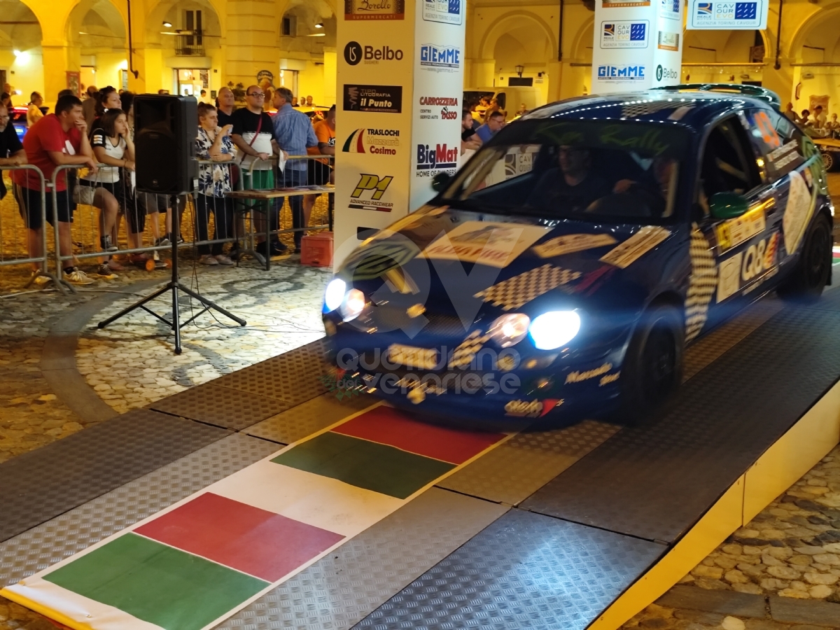 VENARIA - In Città la magia del Rally: tantissimi i curiosi e gli appassionati - FOTO