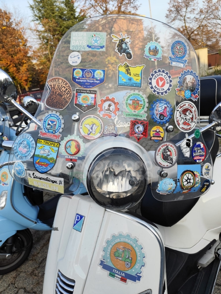 VENARIA - Grande festa per la Castagnata del Vespa Club - FOTO