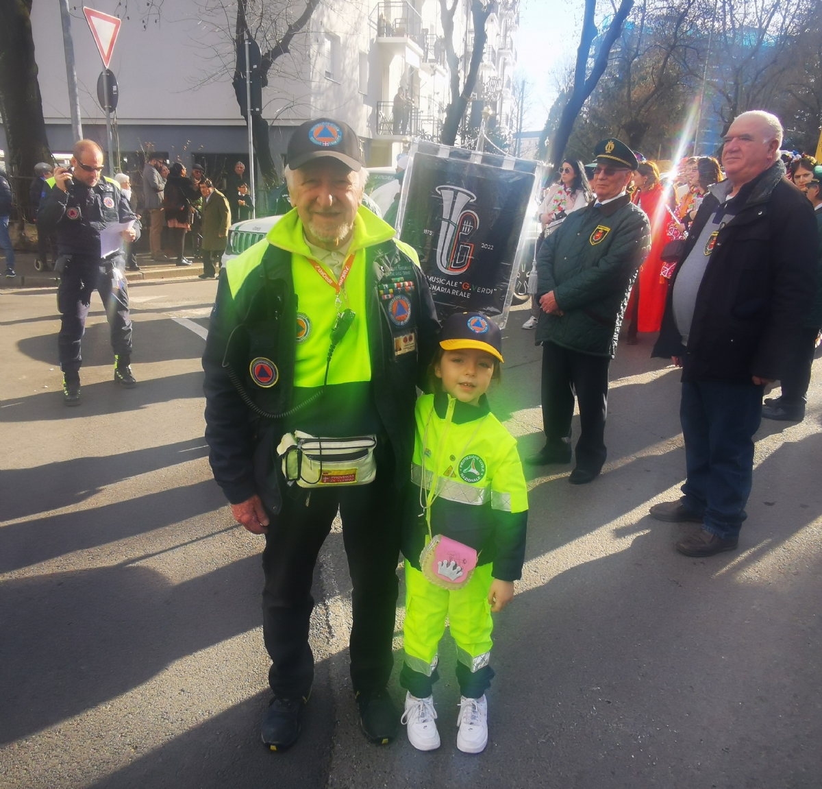 VENARIA - Musica, coriandoli e tanto divertimento: successo per il «Real Carnevale» - FOTO