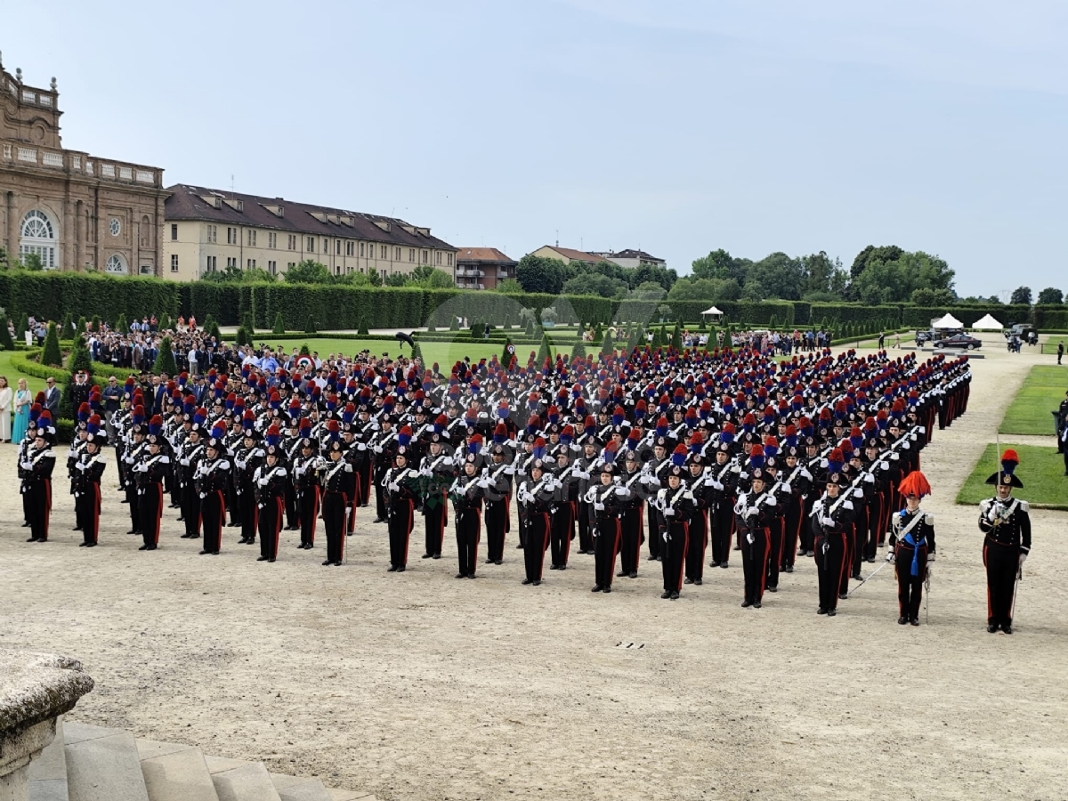 VENARIA - Emozione per il Giuramento degli Allievi Carabinieri in Reggia - FOTO E VIDEO