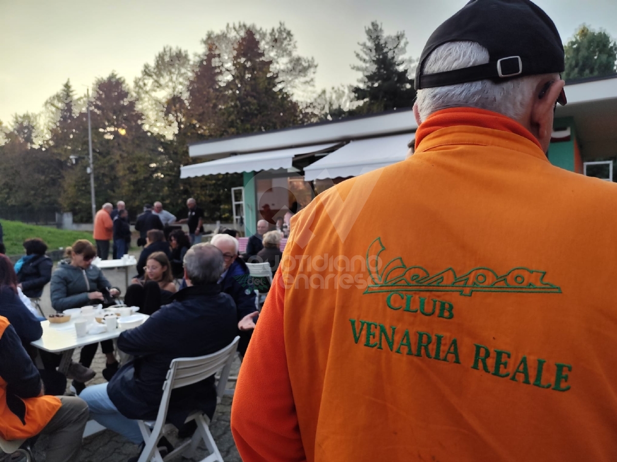 VENARIA - Grande festa per la Castagnata del Vespa Club - FOTO