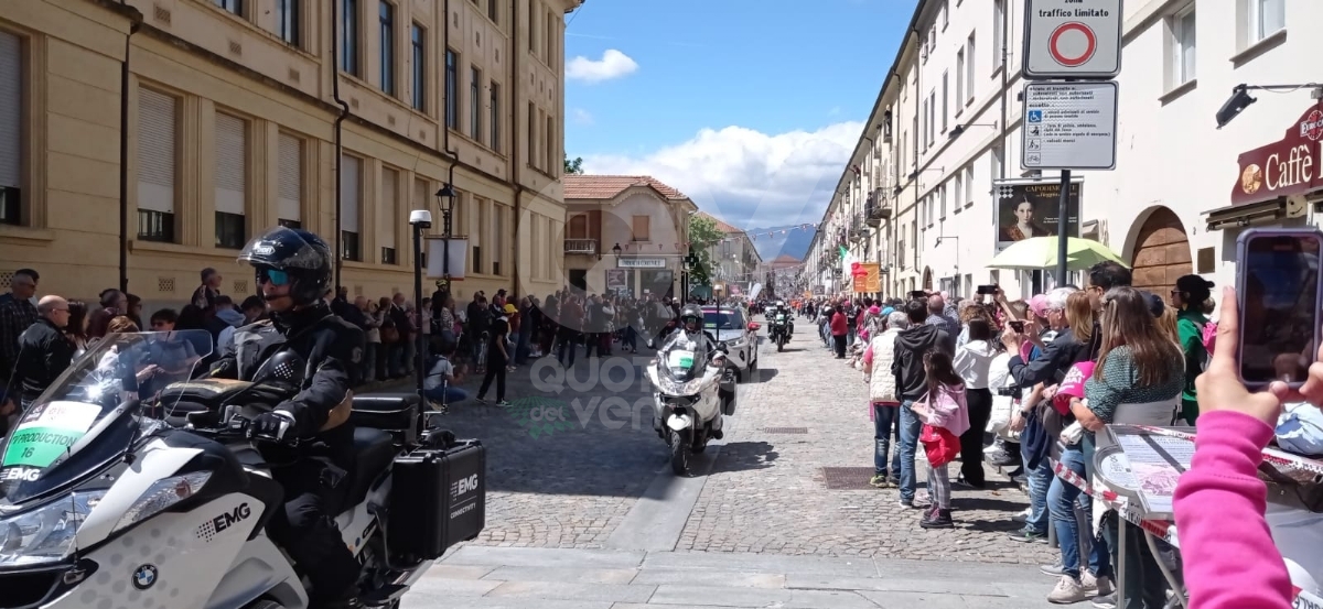 GIRO D'ITALIA A VENARIA - Riviviamo le emozioni della «Grande Partenza» - TUTTE LE FOTO