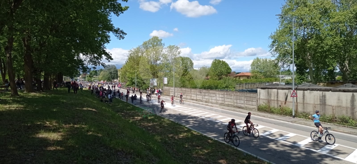 GIRO D'ITALIA A VENARIA - Riviviamo le emozioni della «Grande Partenza» - TUTTE LE FOTO