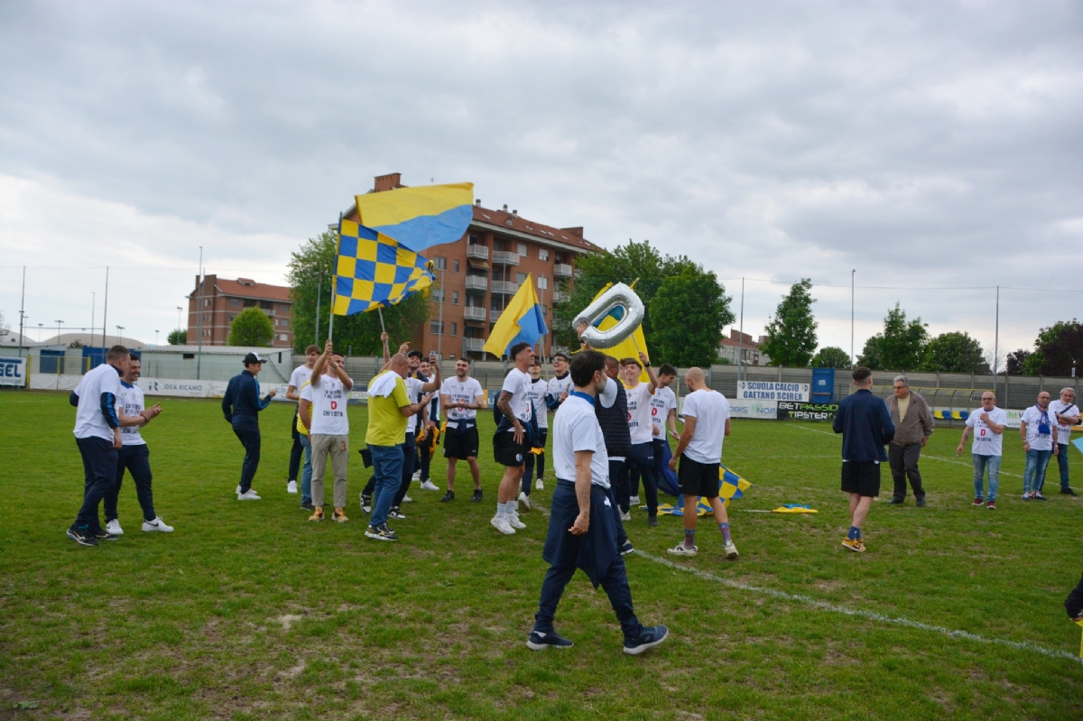 CALCIO - Un punto per la grande festa: IL BORGARO NOBIS E' IN SERIE D - LE FOTO