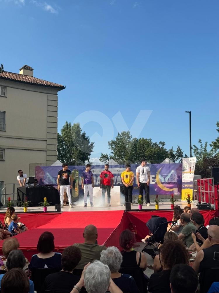 VENARIA - Moda, inclusione e solidarietà: il successo della sfilata in favore del Regina Margherita - FOTO