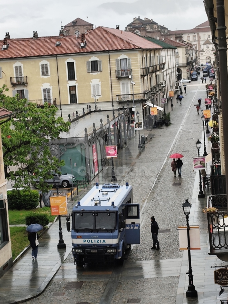 G7 A VENARIA - Centro storico «off limits»: massiccio dispiegamento di forze dell'ordine - FOTO