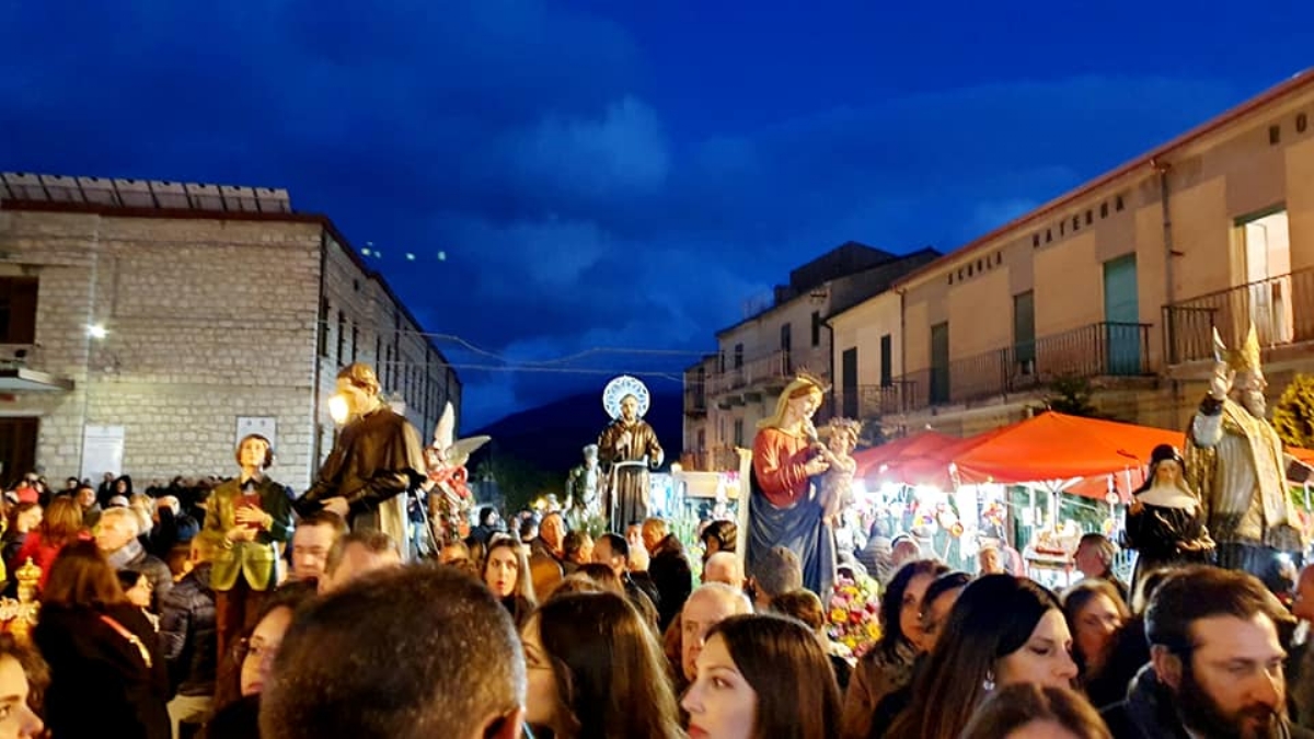 VENARIA-CASTRONOVO DI SICILIA - Festeggiati i 25 anni di amicizia tra le due città - FOTO