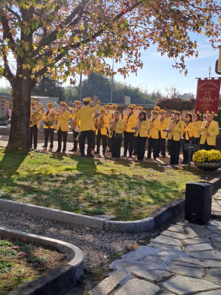 DRUENTO - La Città ha celebrato il 4 Novembre: associazioni protagoniste - FOTO